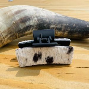 Claw Hair Clip with Cowhide